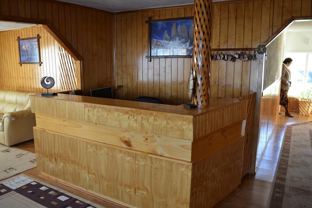 Hostal Alamo Patagonico Puerto Natales Dış mekan fotoğraf