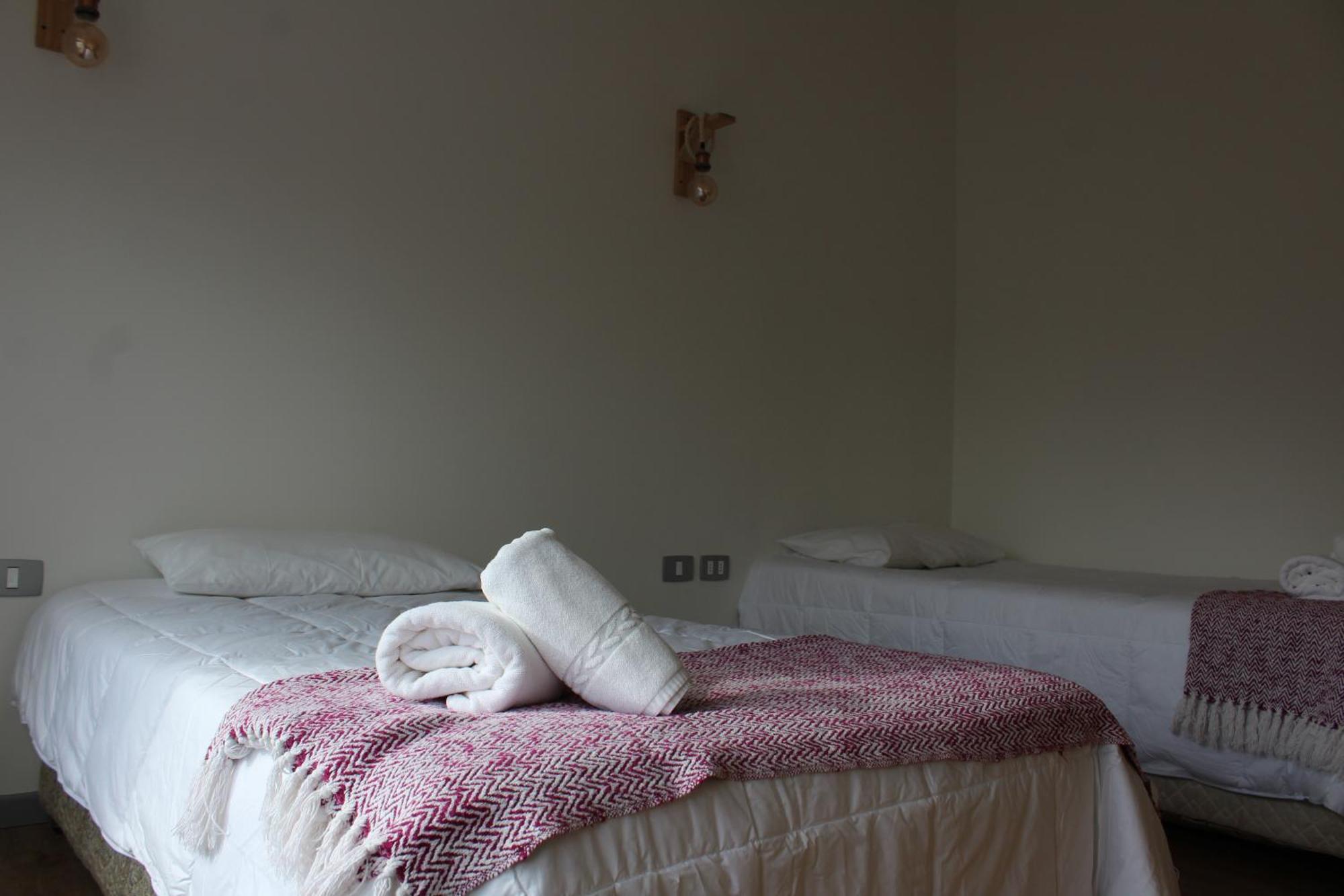Hostal Alamo Patagonico Puerto Natales Dış mekan fotoğraf