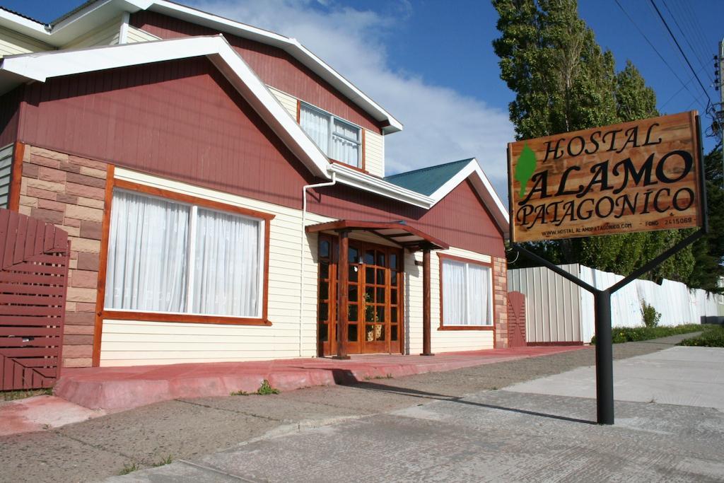 Hostal Alamo Patagonico Puerto Natales Dış mekan fotoğraf
